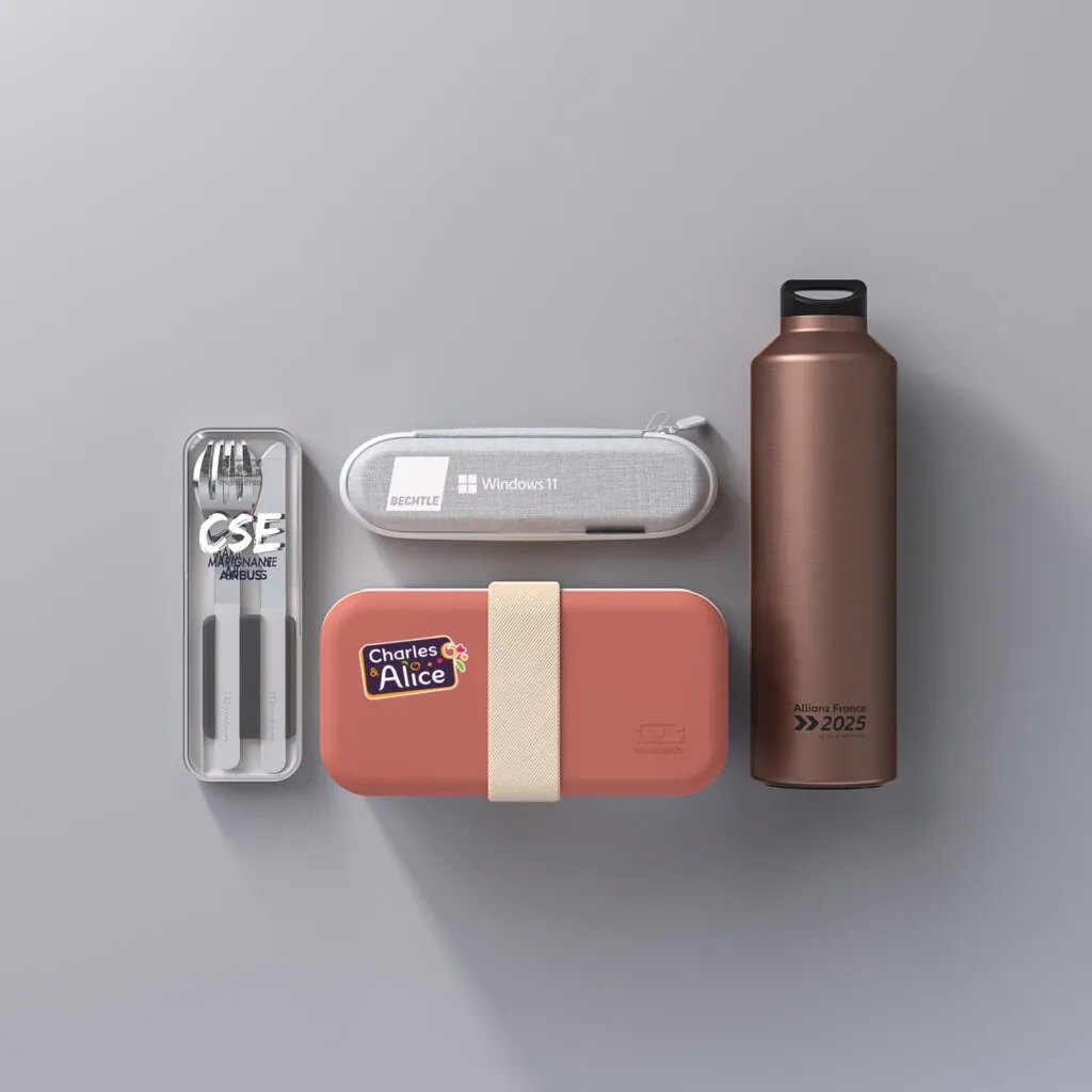 Couverts, trousse, lunch box et bouteille monbento personnalisés aux logos de clients