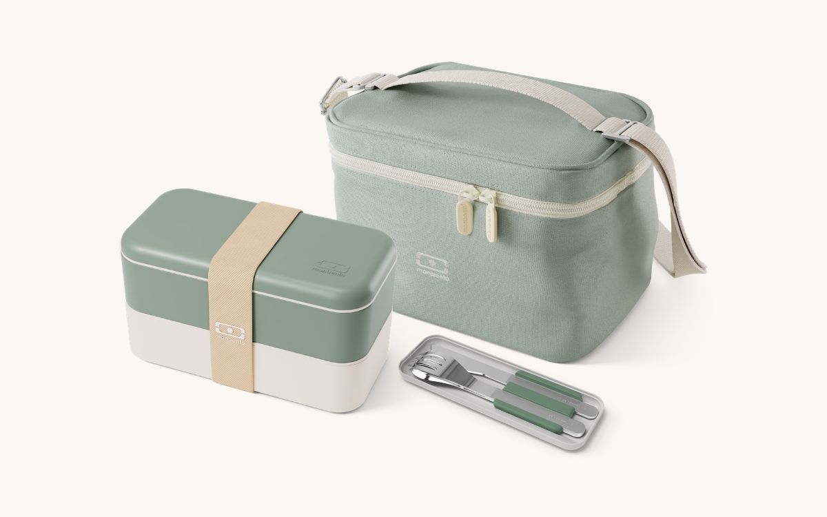 Set Nomade monbento : lunch box MB Original, sac isotherme et couverts, vert sauge